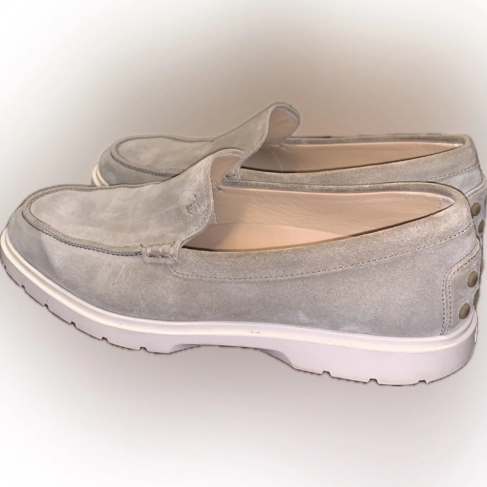 Tod's Gray Suede Calf Leather Slip-On Loafers Driving Shoes Rubber Sole Men’s 8